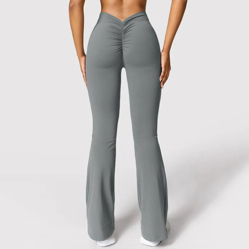 V-Shape Flare Leggings – High-Waist Push-Up Fit  Sculpt your curves. Elevate your style. Move with confidence.