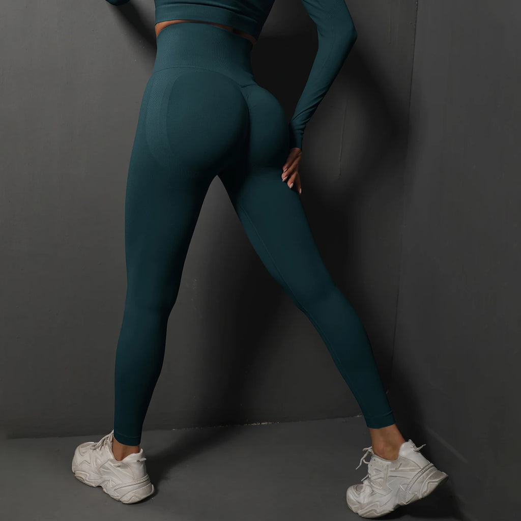 SculptFlex Seamless Leggings – High-Waist Booty Lift Fit  Sculpt your curves. Move with power. Perform in style.