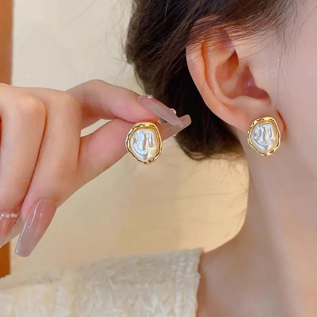 PearlEdge Studs – Irregular Metal Pearl Earrings  Classic pearls. Modern shape. Effortless elegance.