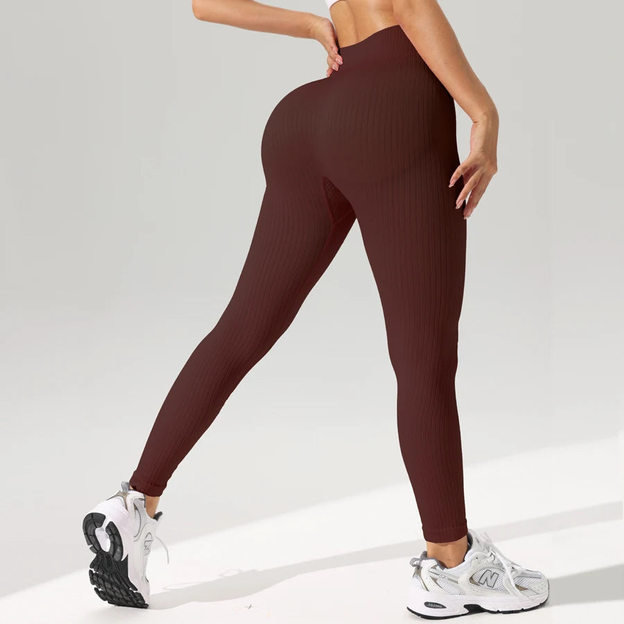 CoreSculpt Seamless Leggings – Tummy Control Fit  Smooth support. Sculpted curves. Performance ready.