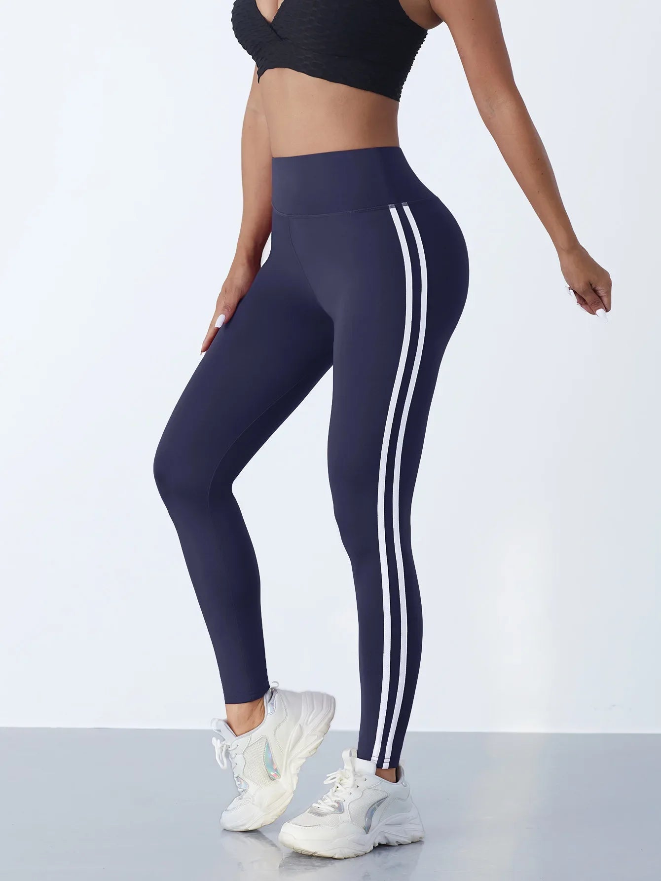 StripeFit Sculpt Leggings – High-Waist Sports Tights  Shape, support, and style in every move.