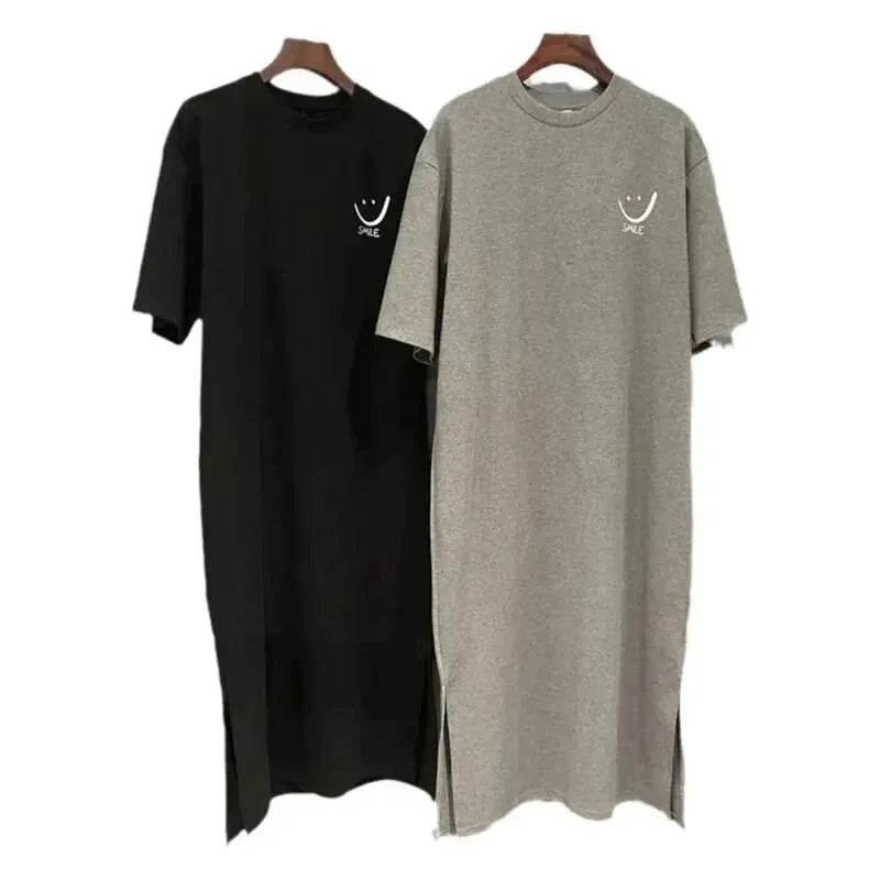 Easy Muse T-Shirt Dress – Loose Mid-Length Summer Fit  Relaxed comfort. Effortless style. Everyday essential.