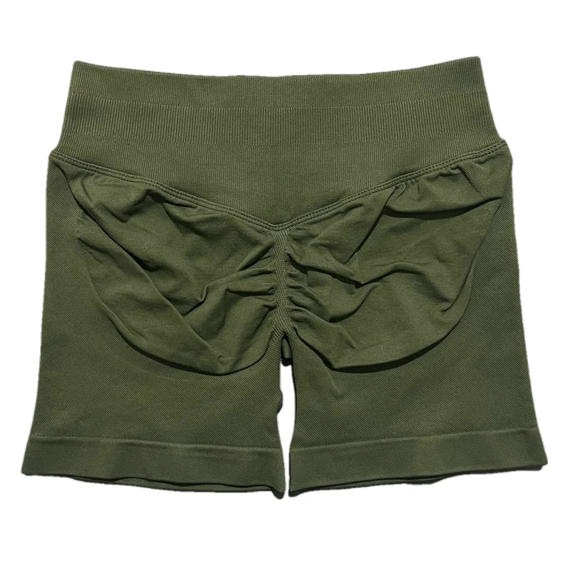 Impact Flex 4.5” Shorts – High-Waist Seamless Gym Fit  Sculpt, support, and move with confidence.