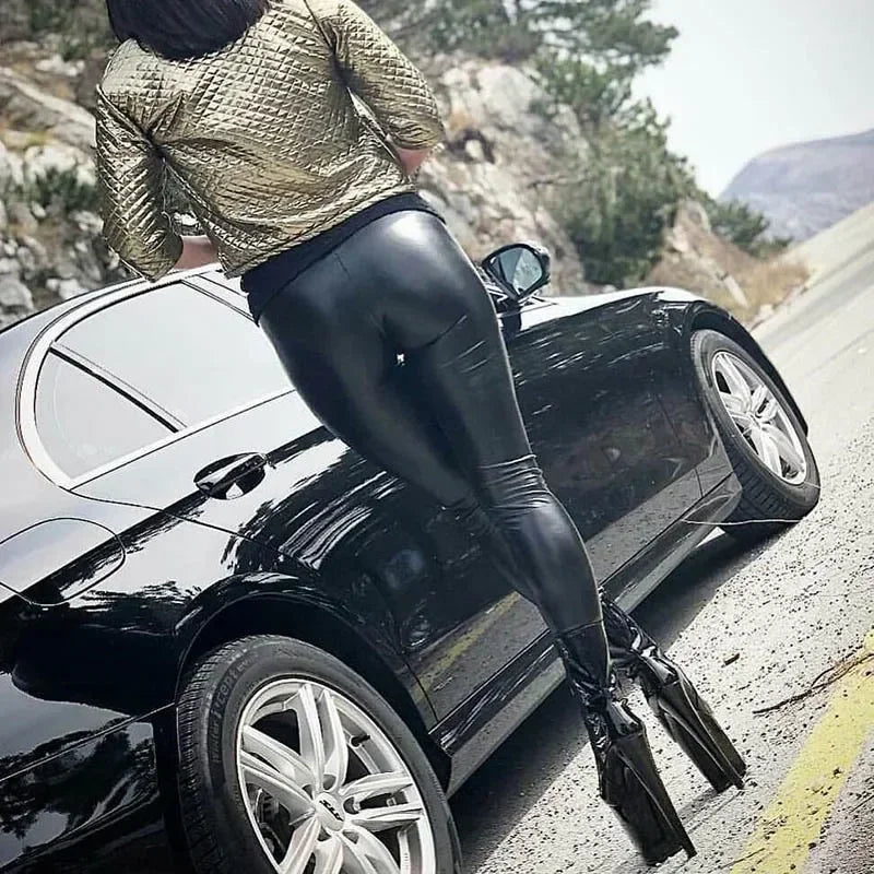 NoirSculpt PU Leggings – High-Waist Leather Look  Glossy finish. Sculpted curves. Bold confidence.