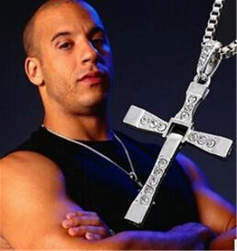 StreetFaith Cross Necklace – Crystal Jesus Pendant  Iconic style. Strong presence. Timeless meaning.