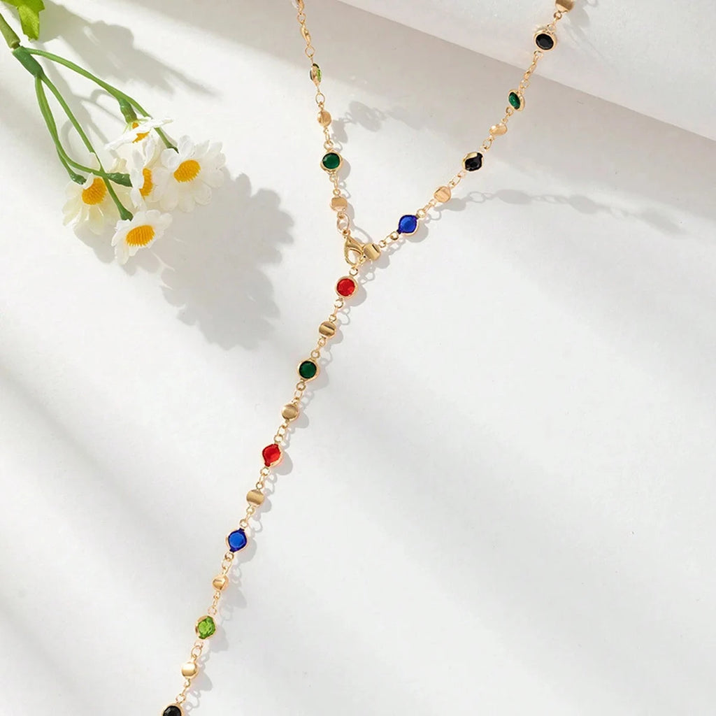 GeoMuse Necklace – Trendy Geometric Pendant  Modern shape. Minimal style. Effortless statement.
