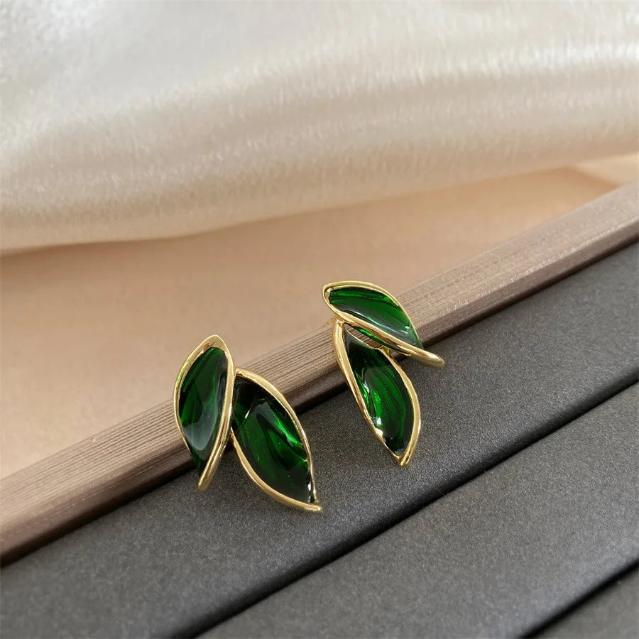 LeafMuse Stud Earrings – Korean Grey Leaf Design  Natural elegance. Soft tones. Everyday charm.