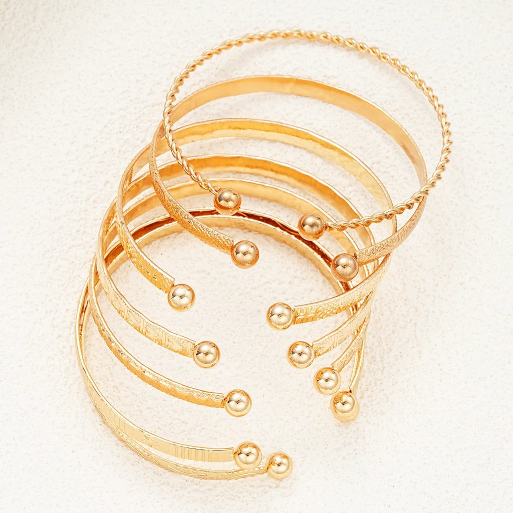 Gold Punk Heart Bracelet Set (7 Pieces) – Fashion Bangles for Women