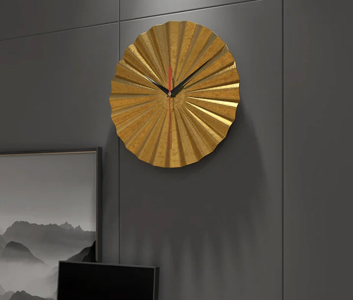 29.5cm Creative Metal Home Decor Art Fan Shaped Wall Clocks Light Luxury Large Round Wall Decorative Clock