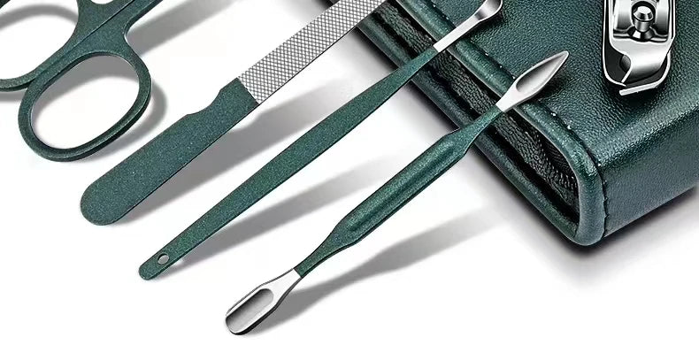 PrecisionCare Nail Kit – 6PCS Manicure Set  Sharp tools. Clean results. Professional care at home.