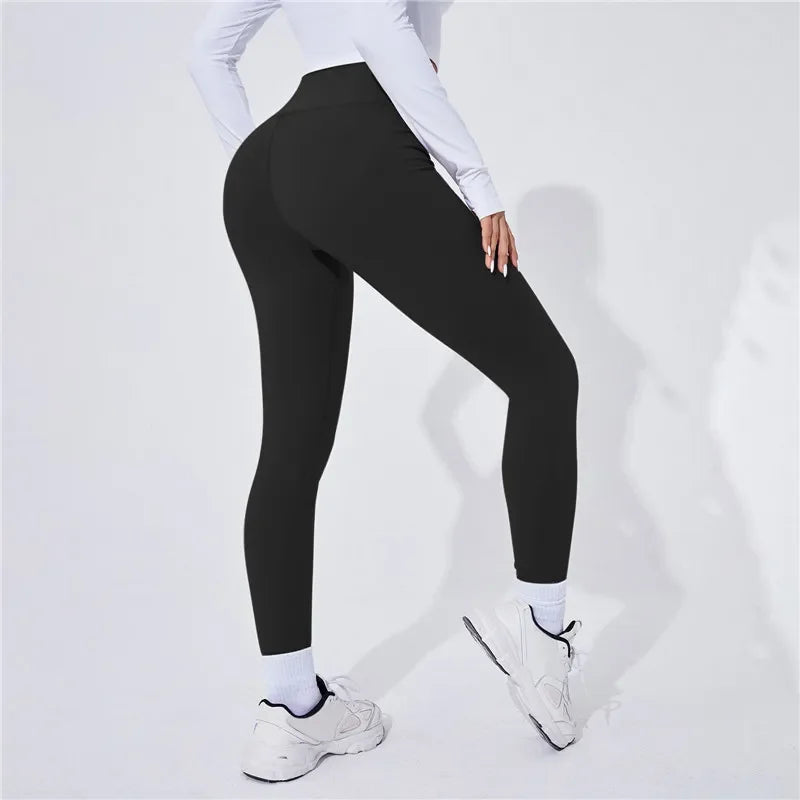 ThermaSculpt Leggings – High-Waist Warm Fitness Fit  Stay warm. Move freely. Sculpt your shape.
