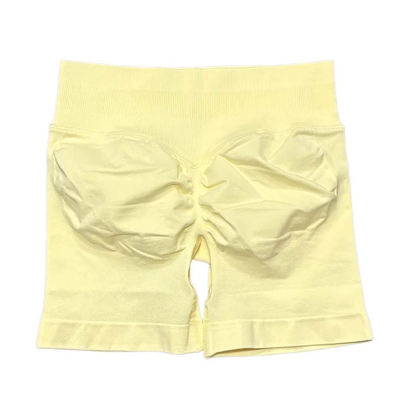 Impact Flex 4.5” Shorts – High-Waist Seamless Gym Fit  Sculpt, support, and move with confidence.