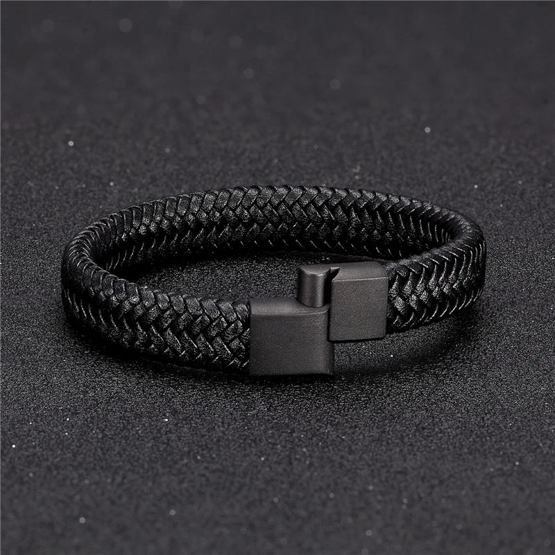 Titan Rope Bracelet – Leather & Steel Magnetic Band  Strong look. Clean design. Built for everyday style.