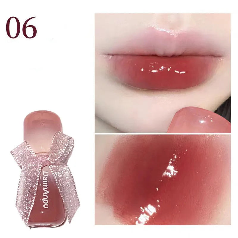 GlassGlow Jelly Lip Tint – Hydrating High-Shine Lip Gloss  Get that mirror-like shine with a smooth, juicy finish.