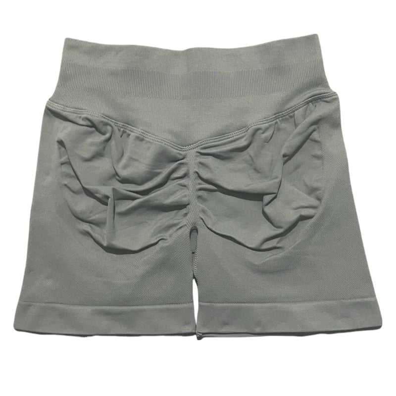 Impact Flex 4.5” Shorts – High-Waist Seamless Gym Fit  Sculpt, support, and move with confidence.