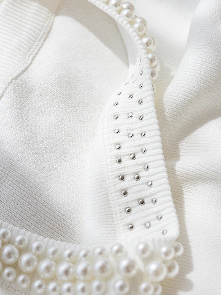 KnitLuxe Beaded Vest – Korean Sleeveless Summer Top  Minimal elegance. Soft texture. Effortless style.