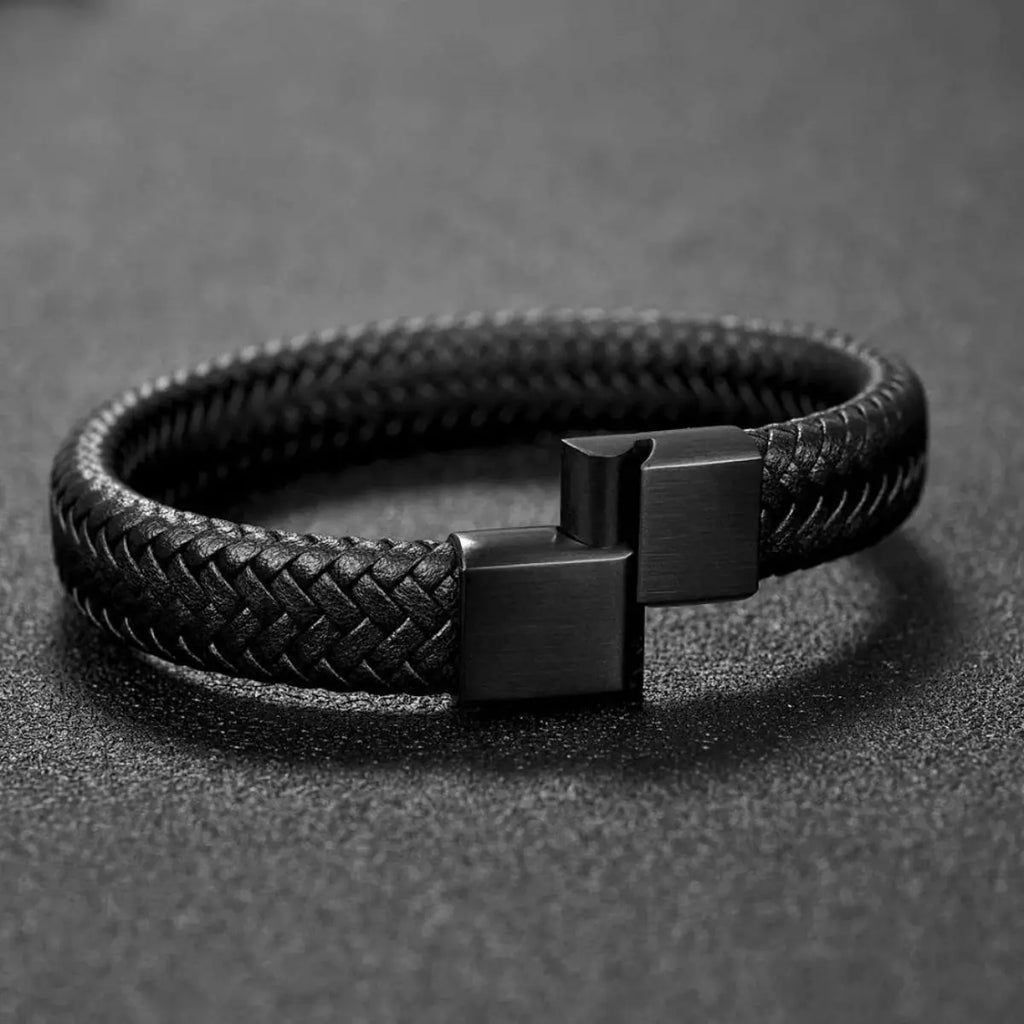 Retro Men's Leather Open Bangle, Simple Multi-Size Woven Leather Hand Rope, Outdoor Sports Gift